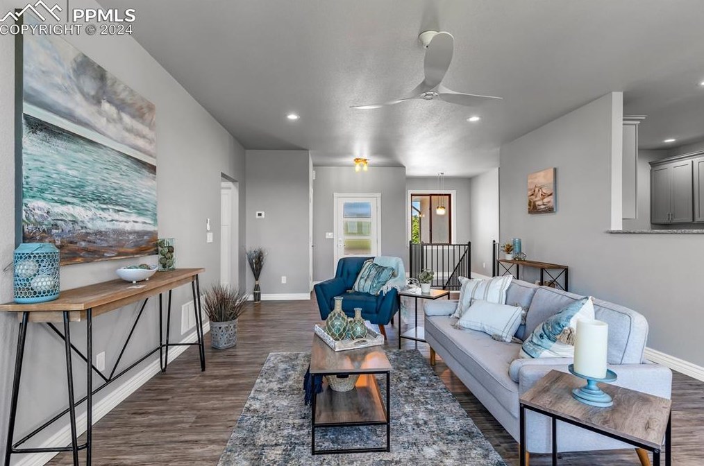 418 Greenhorn Dr, Canon City CO 81212-9696 exterior