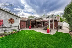 2619 Farragut Cir, Colorado Springs, CO 80907 - Photo 16