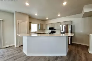135 Terrace Dr, Colorado Springs, CO 80906 - Photo 4