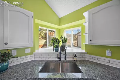 7945 Remington Ridge Place, Colorado Springs, CO 80920 - Photo 10