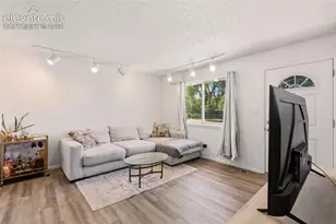 4002 Shelley Ave, Colorado Springs, CO 80910 - Photo 6