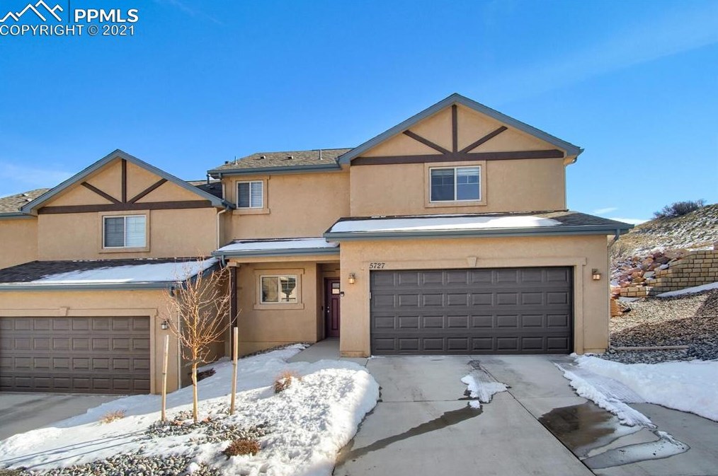 5727 Canyon Reserve Hts, Colorado Springs, CO 80919-3585