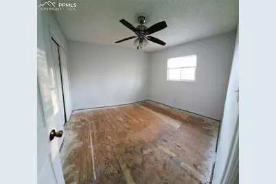 1214 Burnham Street, Colorado Springs, CO 80906 - Photo 6