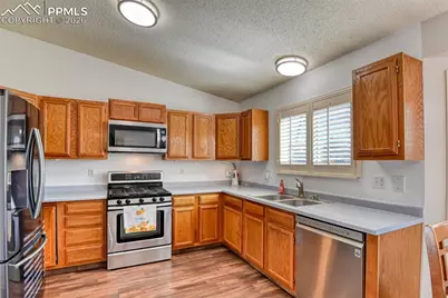 623 Hugh Martin Street, Colorado Springs, CO 80911 - Photo 4