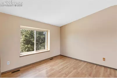 3105 Sunray Place, Colorado Springs, CO 80916 - Photo 12