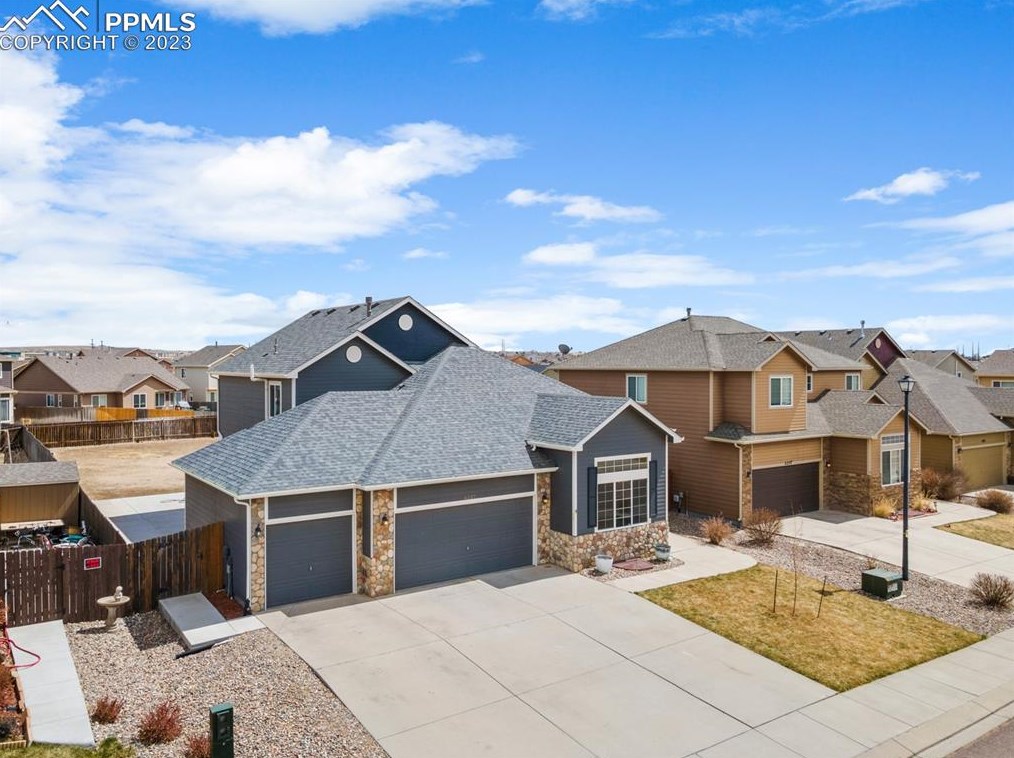 6237 Elk Bench Trl, Colorado Springs, CO 80925-1339