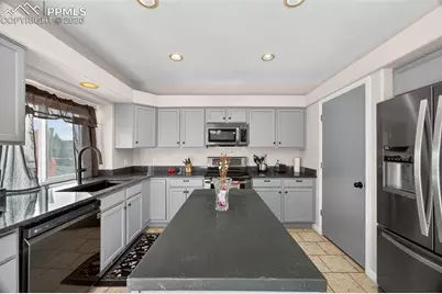 15635 Split Creek Drive, Monument, CO 80132 - Photo 16