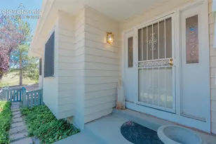 1914 Five Iron Dr, Castle Rock, CO 80104 - Photo 4