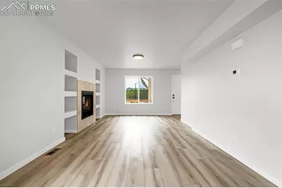 751 Little Bear Grove, Colorado Springs, CO 80907 - Photo 2