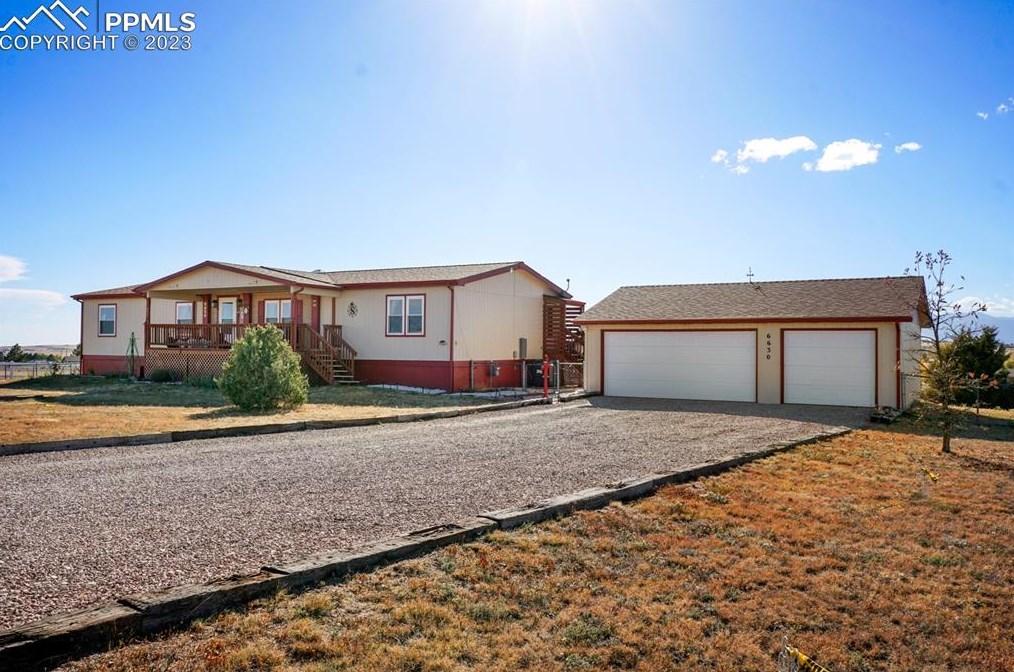 6630 Buckboard Dr, Amo, CO 80831