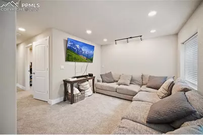 9753 Fairway Glen Drive, Peyton, CO 80831 - Photo 36