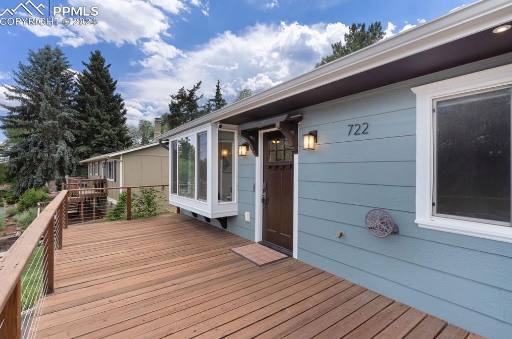 722 Skyline Ave, Colorado Springs, CO 80905-1211