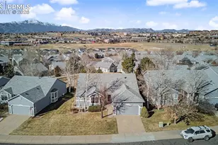 4040 Golf Club Dr, Colorado Springs, CO 80922 - Photo 4