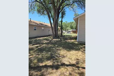 221 E Iowa Avenue, Fountain, CO 80817 - Photo 4