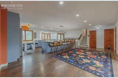 6717 Bishop Drive, Colorado Springs, CO 80918 - Photo 8