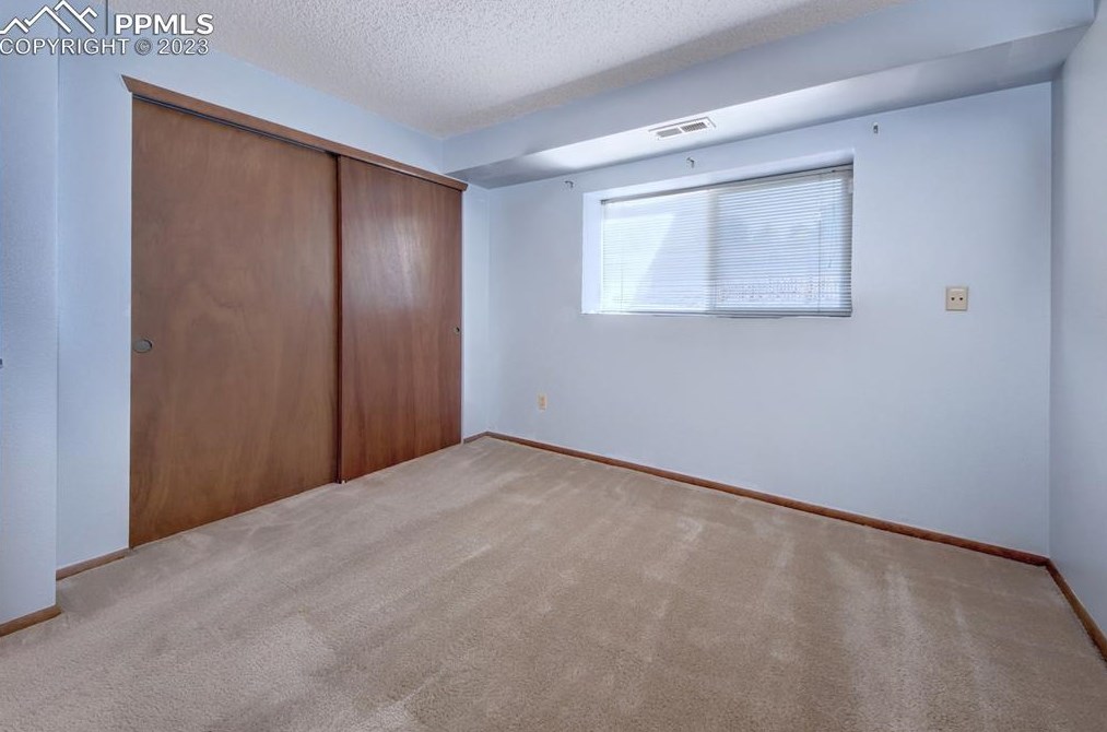 8515 Avens Cir, Colorado Springs CO 80920-5709 exterior