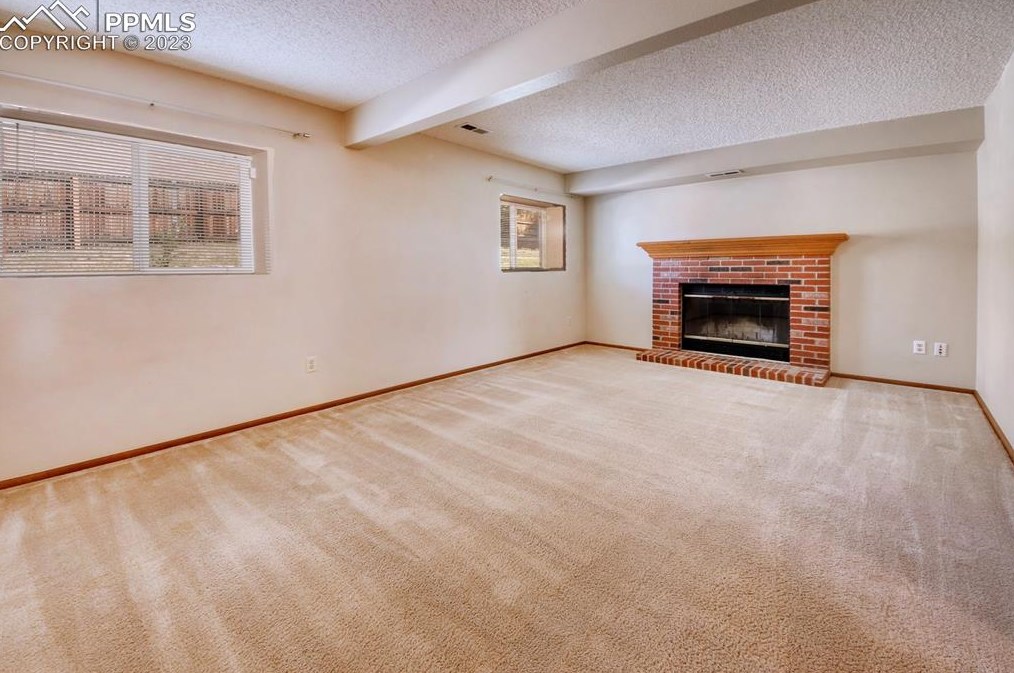 8515 Avens Cir, Colorado Springs CO 80920-5709 exterior