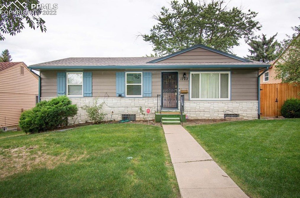 1702 Grant Ave, Colorado Springs, CO 80909-2415