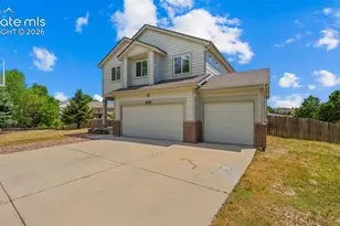5216 Arroyo St, Colorado Springs, CO 80922 - Photo 2