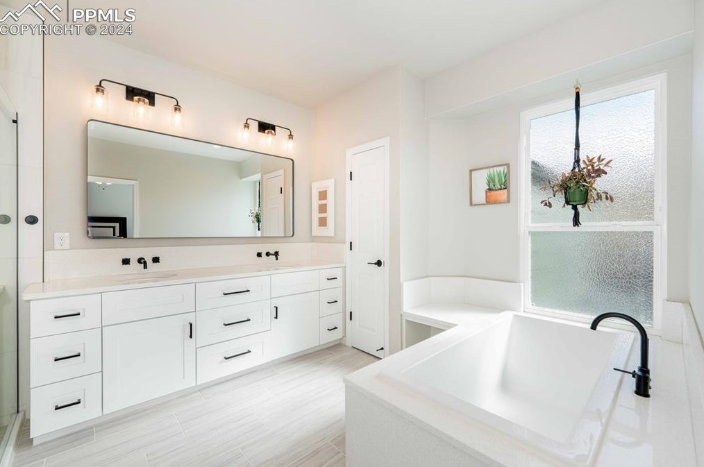 10446 Stonewillow Dr, Parker CO  80134-2503 exterior