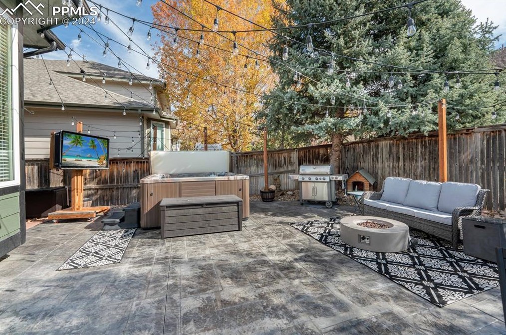 10446 Stonewillow Dr, Parker CO  80134-2503 exterior