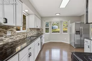 8735 Chapel Square Ct, Colorado Springs, CO 80920 - Photo 16