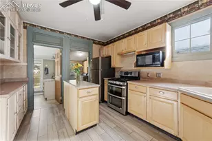 1126 W Kiowa St, Colorado Springs, CO 80904 - Photo 14