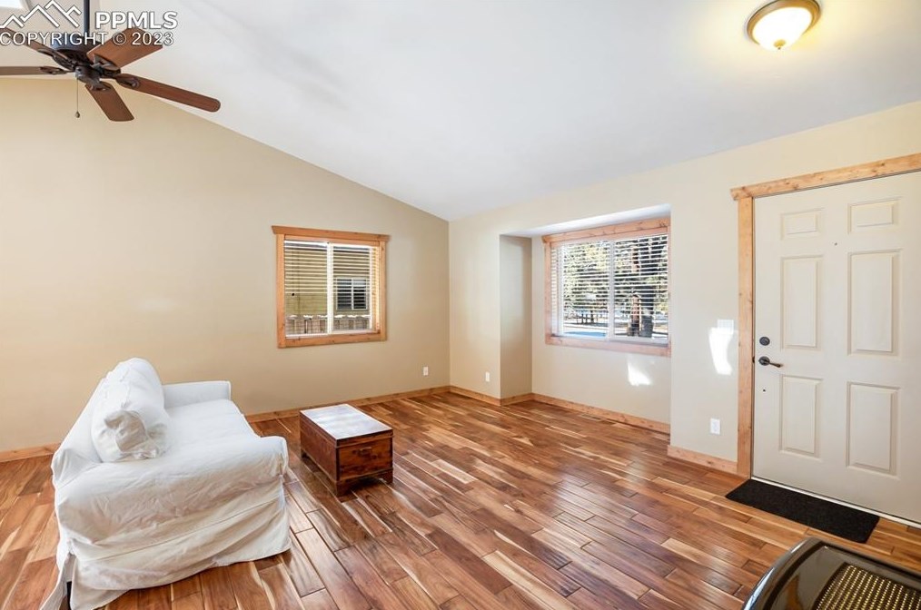 251 Gunnison Ave, Woodland Park CO 80863-1362 exterior