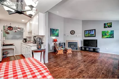 4257 Hunting Meadows Circle, Colorado Springs, CO 80916 - Photo 6