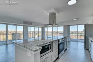 411 Lakewood Circle, Colorado Springs, CO 80910 - Photo 10