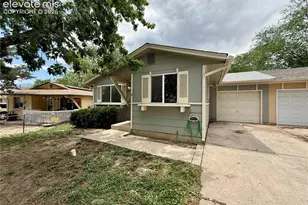 1854 Saratoga Dr, Colorado Springs, CO 80910 - Photo 2