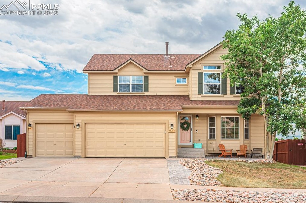 7580 Amberly Dr, Colorado Springs, CO 80923-4159