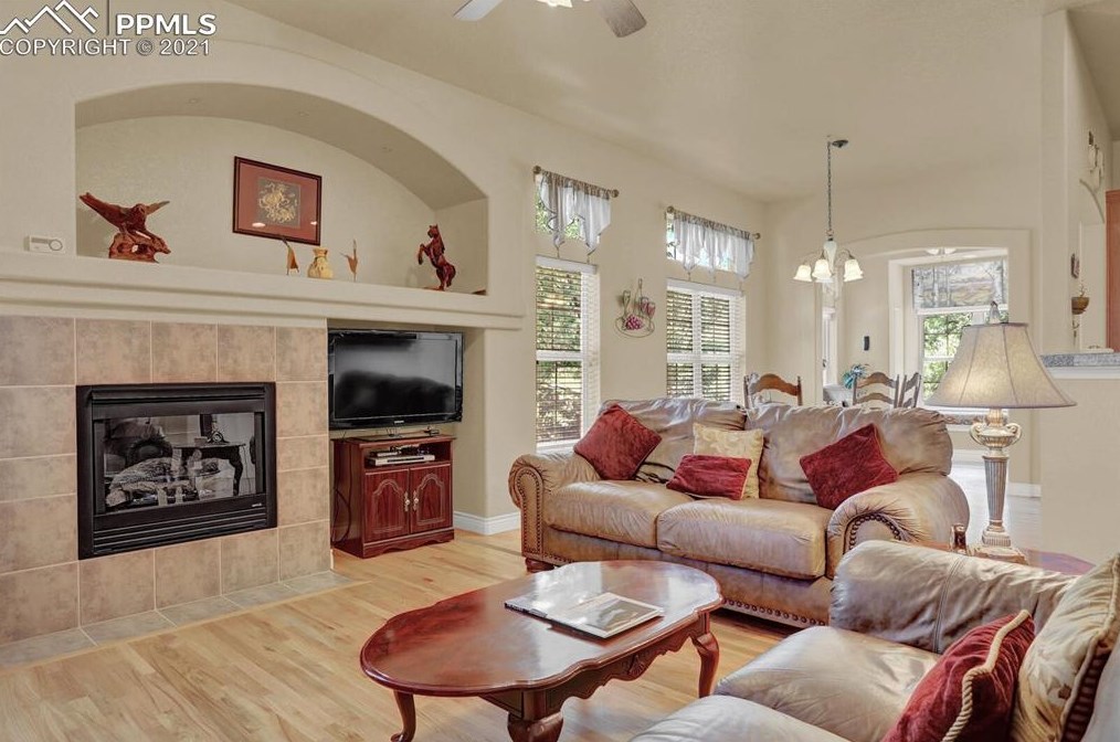 4774 Aria Ct, Colorado Springs, CO 80906-5995