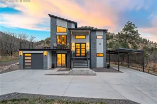 284 Crystal Park Rd, Manitou Springs, CO 80829 - Photo 1