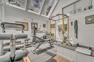 6430 Burrows Rd, Colorado Springs, CO 80908 - Photo 18