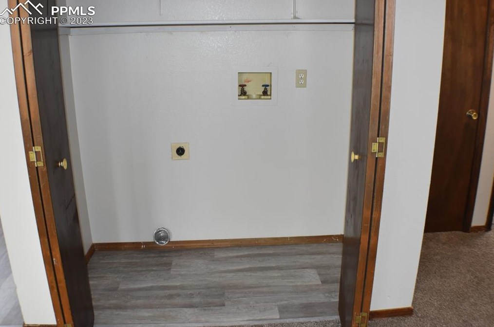 2107 Chestnut St, Colorado Springs CO 80907-6612 exterior