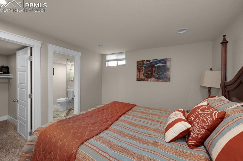 1514 Platte Ave, Colorado Springs CO 80909-6049 exterior