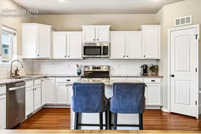 7208 Cat Tail Creek Drive, Colorado Springs, CO 80923 - Photo 8