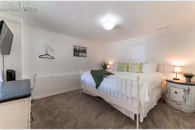 918 Lorraine Avenue, Woodland Park, CO 80863 - Photo 32