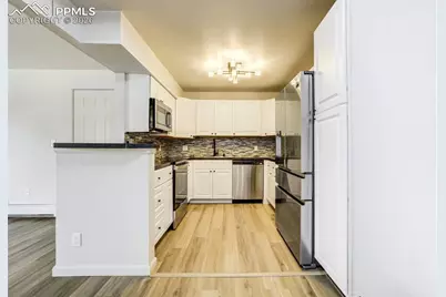 10150 Virginia Avenue #19-208, Denver, CO 80247 - Photo 18