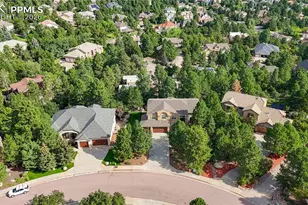 370 Paisley Dr, Colorado Springs, CO 80906 - Photo 2