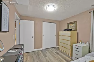 3250 Blue Mountain Way, Colorado Springs, CO 80906 - Photo 38