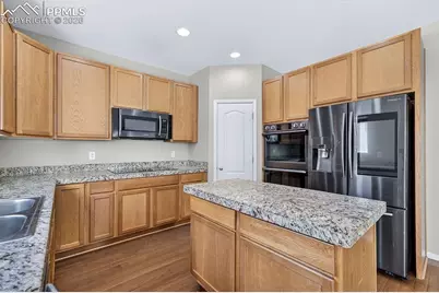 6677 Maple Stone Lane, Colorado Springs, CO 80927 - Photo 6