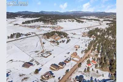 489 Due South Road, Florissant, CO 80816 - Photo 4