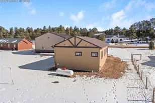 489 Due S Rd, Florissant, CO 80816 - Photo 32