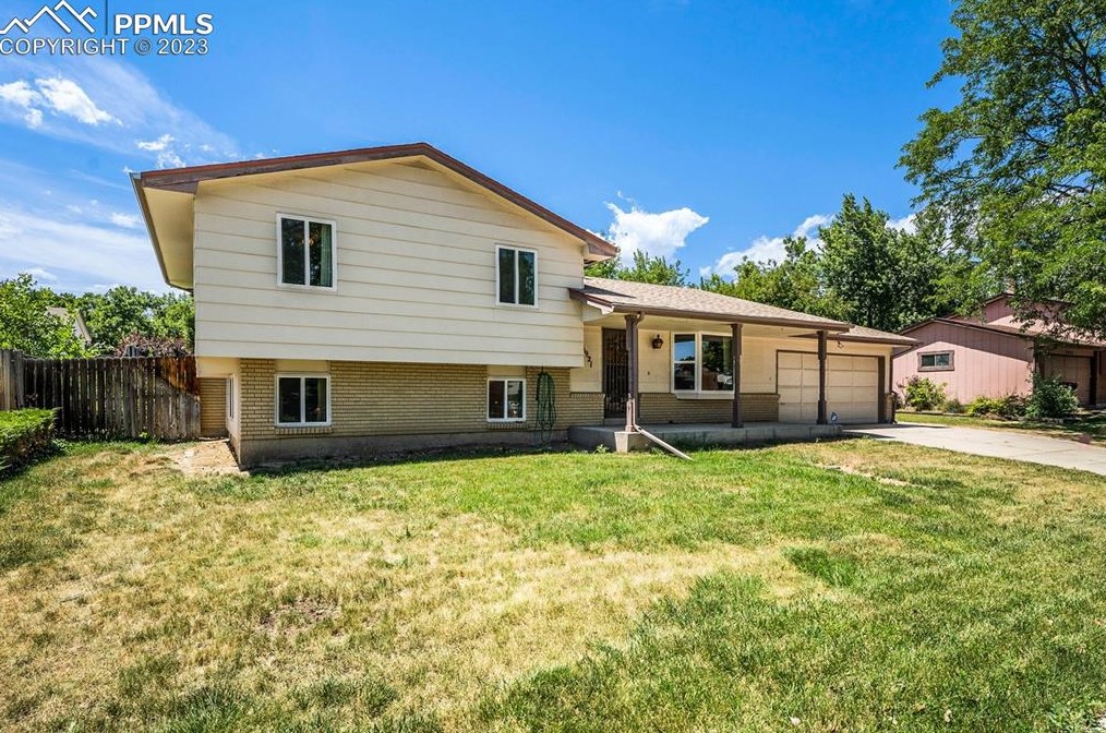6921 Kendall St, Arvada, CO 80003-4153