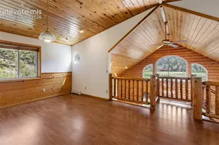 2401 Lakemoor Dr, Florissant, CO 80816 - Photo 20