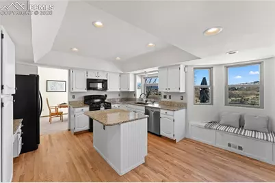 925 Wuthering Heights Drive, Colorado Springs, CO 80921 - Photo 10