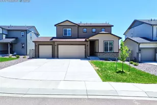 5459 Windy Pass Ct, Colorado Springs, CO 80925 - Photo 2