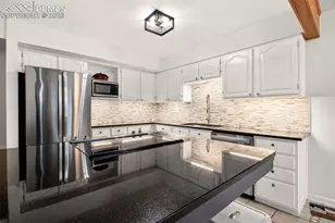 6163 Little Pine Cir, Colorado Springs, CO 80918 - Photo 6